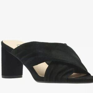 EUC Clark's Amali Primrose Black Suede Sandals Size 8-8.5